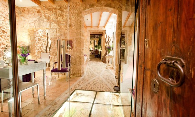 Alcudia Hotel | Oceanfront Escape at Ca'n Pere | 4-Star Family Retreat