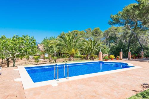 Sa Cabaneta Villa | Discover Ca Na Barbara: Oceanfront Escape with Pool Access