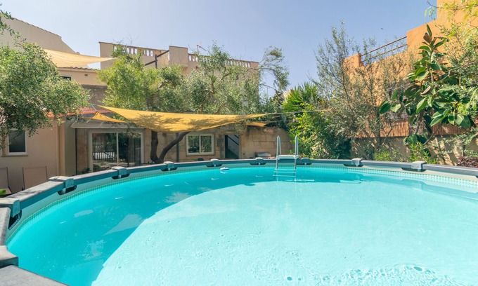 Sa Rapita House | CA NA CL - House with Private Pool and Oceanfront Views