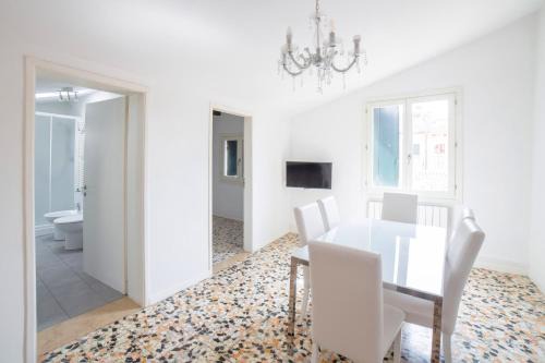 Castello Apartment | Family-Friendly Retreat at Ca Rosalba by Venicevillas