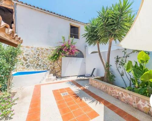 Sa Pobla House | Top-Rated Ca sa Cristeta de s'escola: Pet-Friendly Getaway