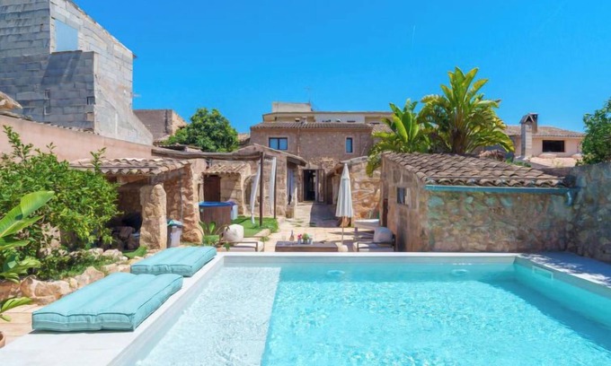 Vilafranca de Bonany House | Premier Stay at Cas Padri by Interhome: Oceanfront Oasis