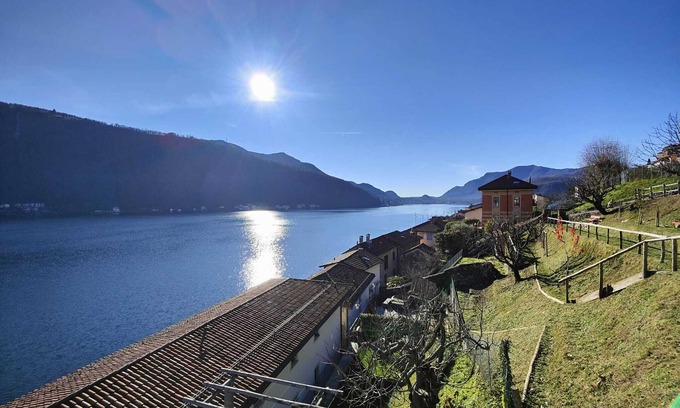 Morcote Apartment | Discover Ca Sistina Blue: Pet-Friendly Lake View Retreat
