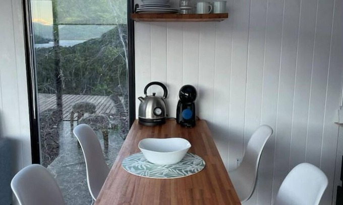 San Carlos de Bariloche Cabin | Nordic Cabin with Amazing Lake View & Ski Access