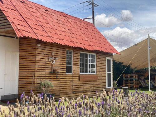Amecameca Ski Chalet | Charming Cabaña BC Amecameca: Pet & Child Friendly Escape