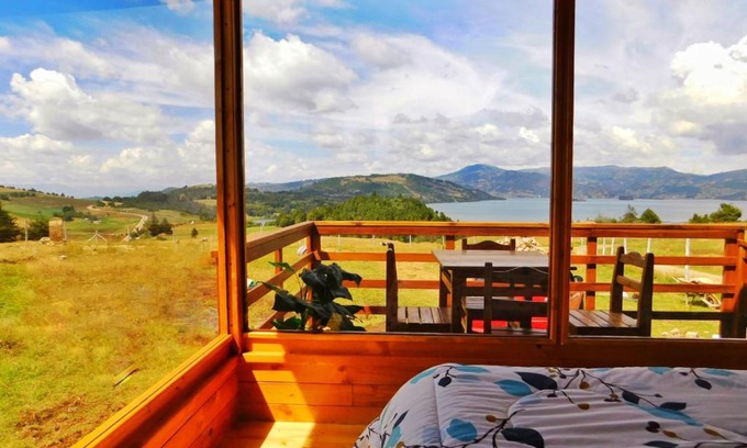 Tota Other | Scenic Cabaña with Lagoon Views – Family and Pet Friendly
