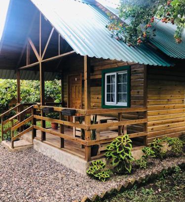 El Eden Cabin | Family-Friendly Escape at Cabaña de Campo by Yojoa Lake