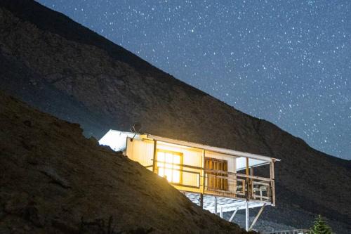 Chanaral House | Pet-Friendly Cabaña el Mirador Caleuche with High Ratings