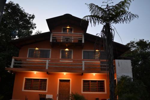 Cuetzalan del Progreso House | Family-Friendly Escape at Cabaña El Salto - Rated 9/10