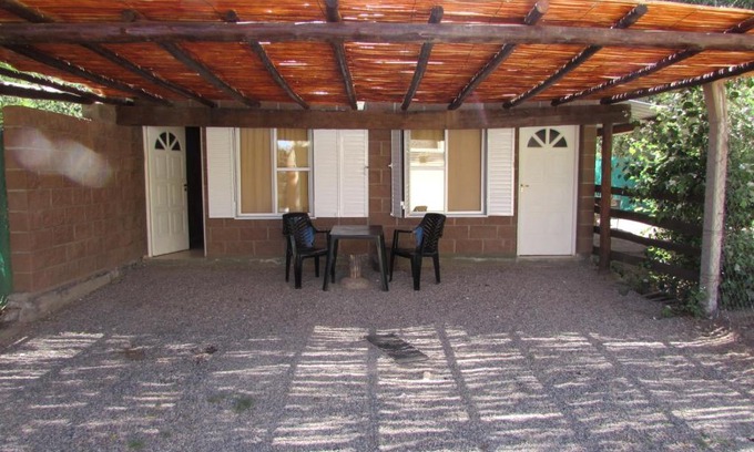 Belen Cabin | Cozy Cabaña en Belén: Pet-Friendly Retreat with Hot Tub