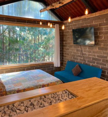 Zacatlan Hotel | Cozy Cabaña en el Bosque: Family-Friendly Retreat