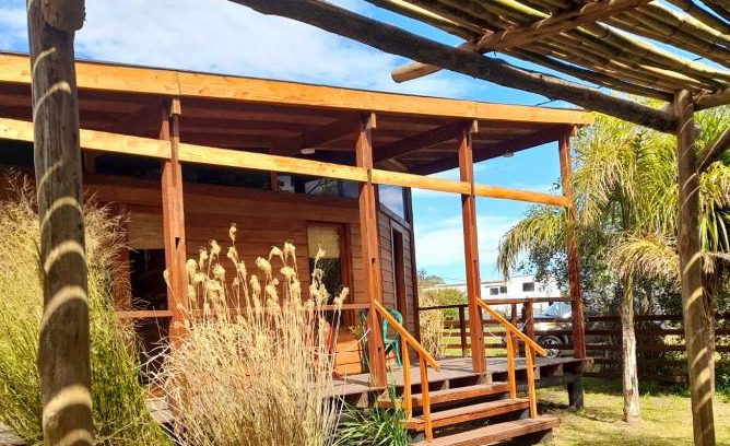 Partido de General Pueyrredon House | Inviting Cabaña en la Colina with Pool & Pet-Friendly Stay