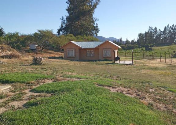 Melipilla House | Cozy Cabaña in San Manuel Melipilla with Pool & Pets Welcome