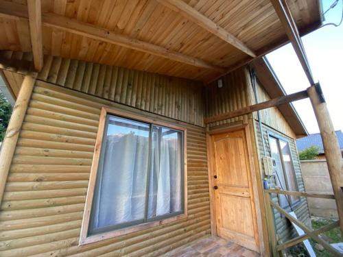 Puerto Aysen Apartment | Inviting Cabaña in Residential Area - Child Friendly Retreat