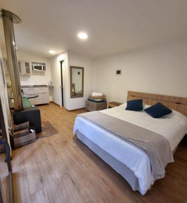 Ensenada House | Cozy Cabaña Ensenada, Puerto Varas with Breakfast & Family Fun