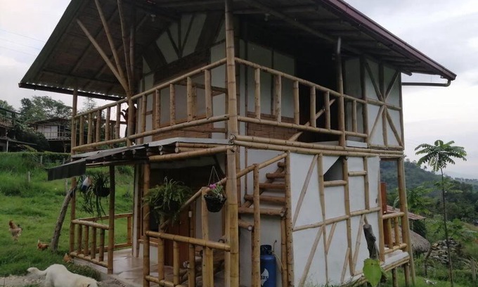 Anolaima House | Pet-Friendly Cabaña en Granja Agroecológica - Rated 9.4/10