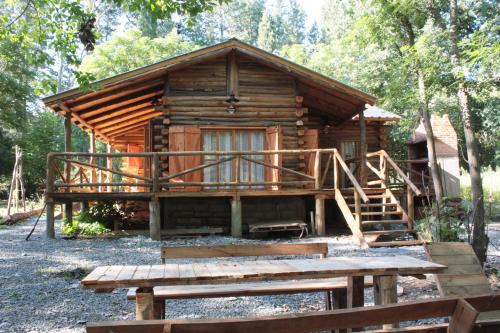 Casa Grande Ski Chalet | Pet-Friendly Getaway at Cabaña Inti Mampa - Rated 9/10