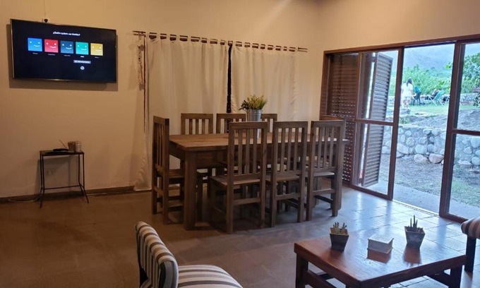 Tunuyan House | Pet and Child Friendly Getaway at Cabaña Juan Manuel
