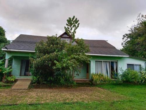 Hanga Roa House | Discover Cabaña Kaiheke: Exceptional Child-Friendly Retreat