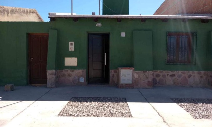 Humahuaca House | Pet-Friendly Retreat at Cabaña la Encantada - 8.7/10 Rated
