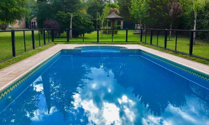 Chilecito Cabin | Discover Cabaña La Martina: 9/10 Rating & Family-Friendly Amenities