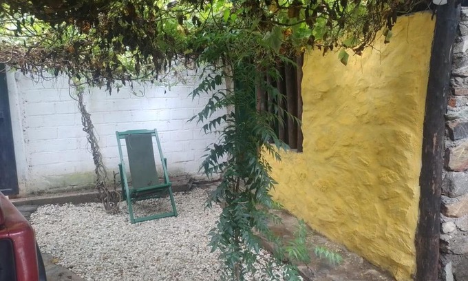 Taganga House | Cozy Cabaña La Pastora: Family and Pet Friendly Retreat