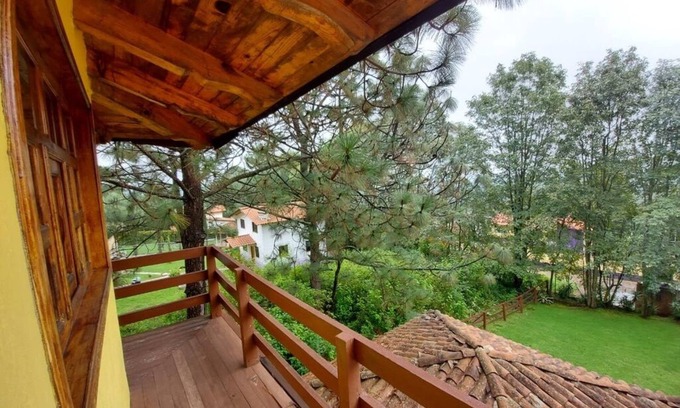 Mazamitla House | Inviting Cabaña las Glorias: Guest Rated 9.6, Family-Friendly