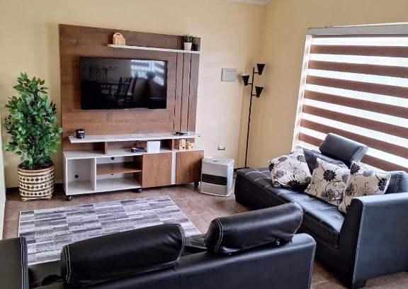 Cardonal House | Family-Friendly Retreat at Cabaña Mi Casa in Puerto Montt
