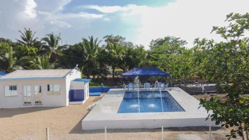 Covenas Apartment | Pet-Friendly Retreat at Cabaña Palma Azul with Pool Access