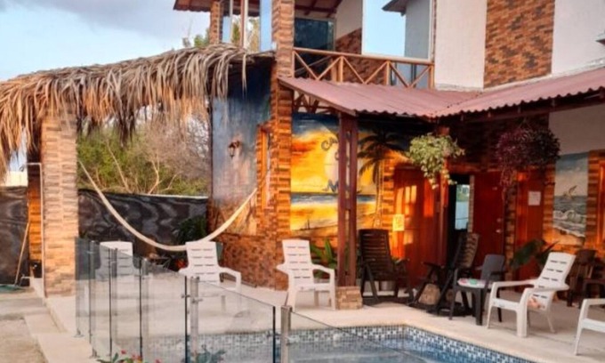 San Antero Cabin | Cozy Cabaña Playa Dorada: Pet-Friendly Retreat with Pool