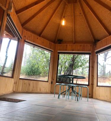 Casa de Lata Ski Chalet | Guest Rated 9.3: Cabaña Recinto Valle Las Trancas Retreat