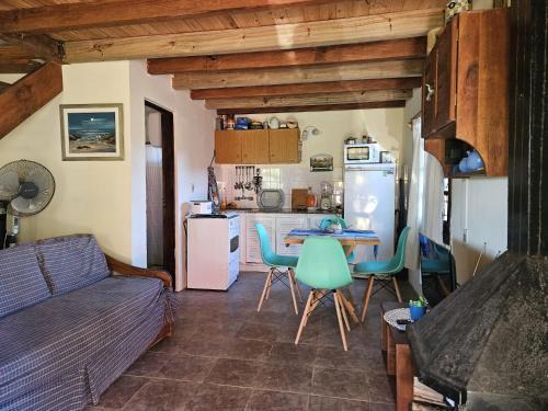 Balneario Solis House | Budget-Friendly Retreat at Altos del Solís Awaiting You