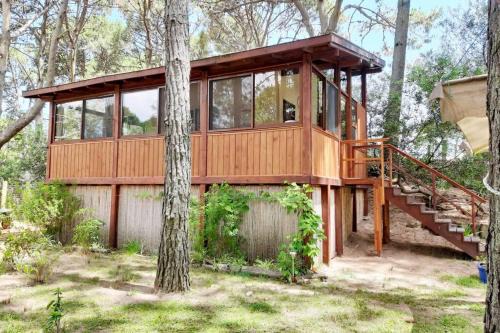 Solanas House | Inviting Cabaña: Gästehaus with Pool & Garden Retreat