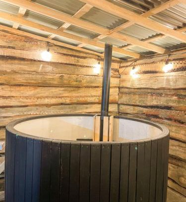 Casa de Lata House | Relaxing Cabaña Termas de Chillán with Hot Tub & Ocean Views