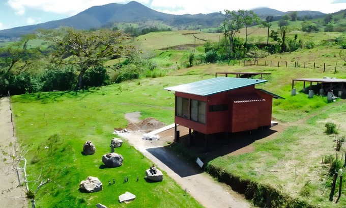Quesada Cabin | Cozy Suite Cabaña with Spa and Hot Tub in San Carlos