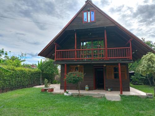 Roldanillo Apartment | Cabaña tipo chalet