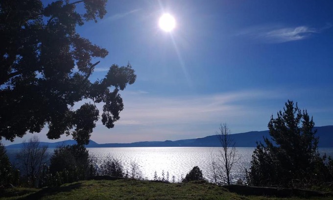 Pucon Ski Chalet | Scenic Cabañas Ayalén Overlooking the Lake with Amenities