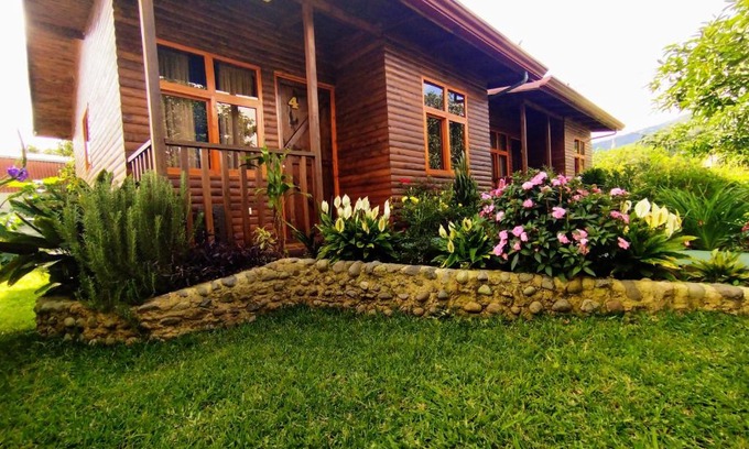 Santa Maria Apartment | Pet-Friendly Cabañas Barú Dota: Guest Rated 9.2/10
