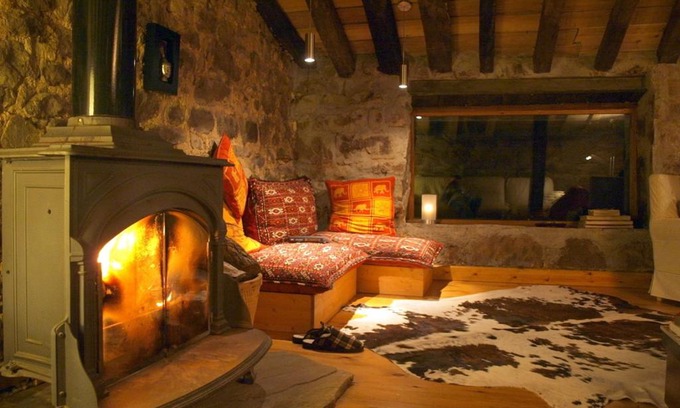 San Roque de Riomiera Ski Chalet | Enchanting Cabañas with Pet and Child-Friendly Amenities