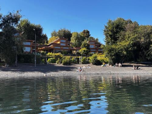 Lican Ray Cabin | Relax at Cabañas El Roble Lican Ray with Oceanfront Views