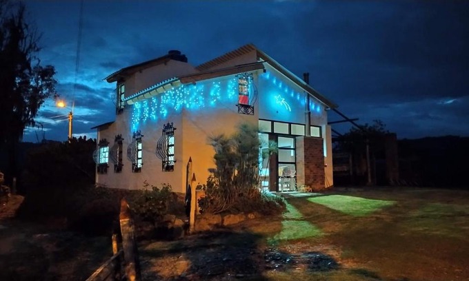 Tibasosa Ski Chalet | Pet-Friendly Cabañas & Glamping ILLARI Boutique - 10/10 Rated