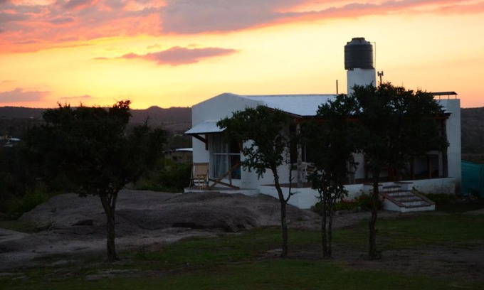 Capilla del Monte Hotel | Inviting Cabañas Los Relinchos: Pool & Family Friendly
