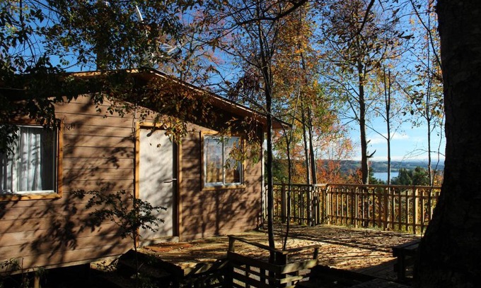 Llifen House | Pet-Friendly Cabañas Mas Ke Miel with Hot Tub & Breakfast