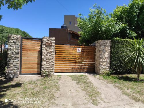 Las Colinas de Peralta Ramos Cabin | Family-Friendly Cabañas Mechi with Hot Tub - Rated 9.4/10