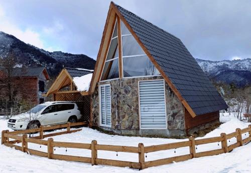 Malalcahuello House | Pet-Friendly Cabañas Nevados Del Valle with Top Ratings