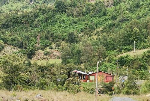 Llifen House | Pet-Friendly Cabañas Piukewen with Ocean Views & Private Beach