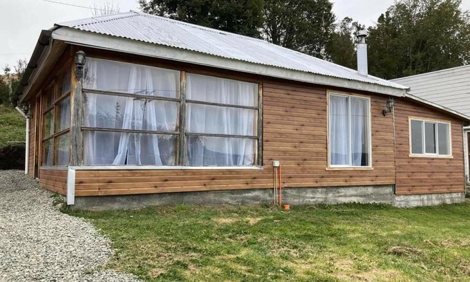 Quellon House | Budget-Friendly Cabañas Punta Keuman in Candelaria