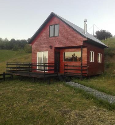 Calbuco House | Family-Friendly Retreat at Cabañas San Agustín with Hot Tub