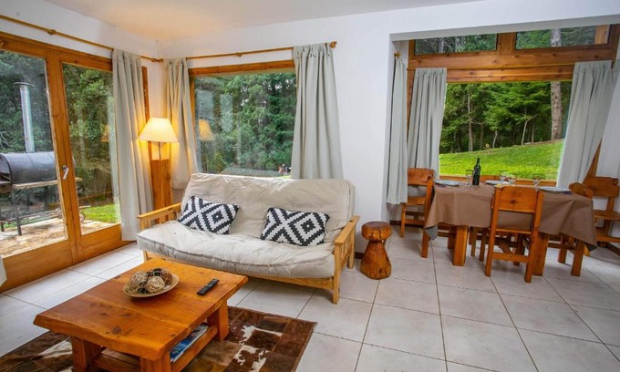 San Carlos de Bariloche Cabin | Discover Family-Friendly Cabañas Villa Sequoia - 9.2/10 Rated