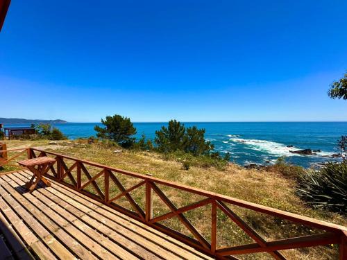 Valdivia House | Idyllic Cabañas Vista al Mar with Private Beach and Ocean View